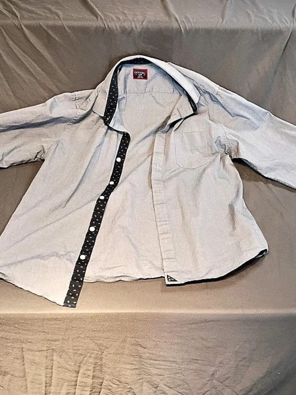 Untuckit Men's Gray & Black Button Down Shirt